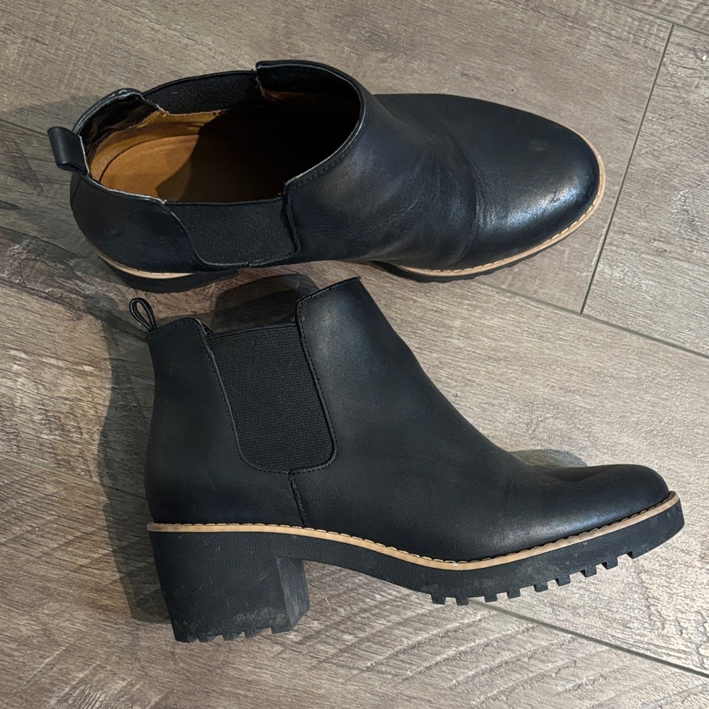 Black Leather Chelsea Ankle Boots with Lug Heel from Nordstrom